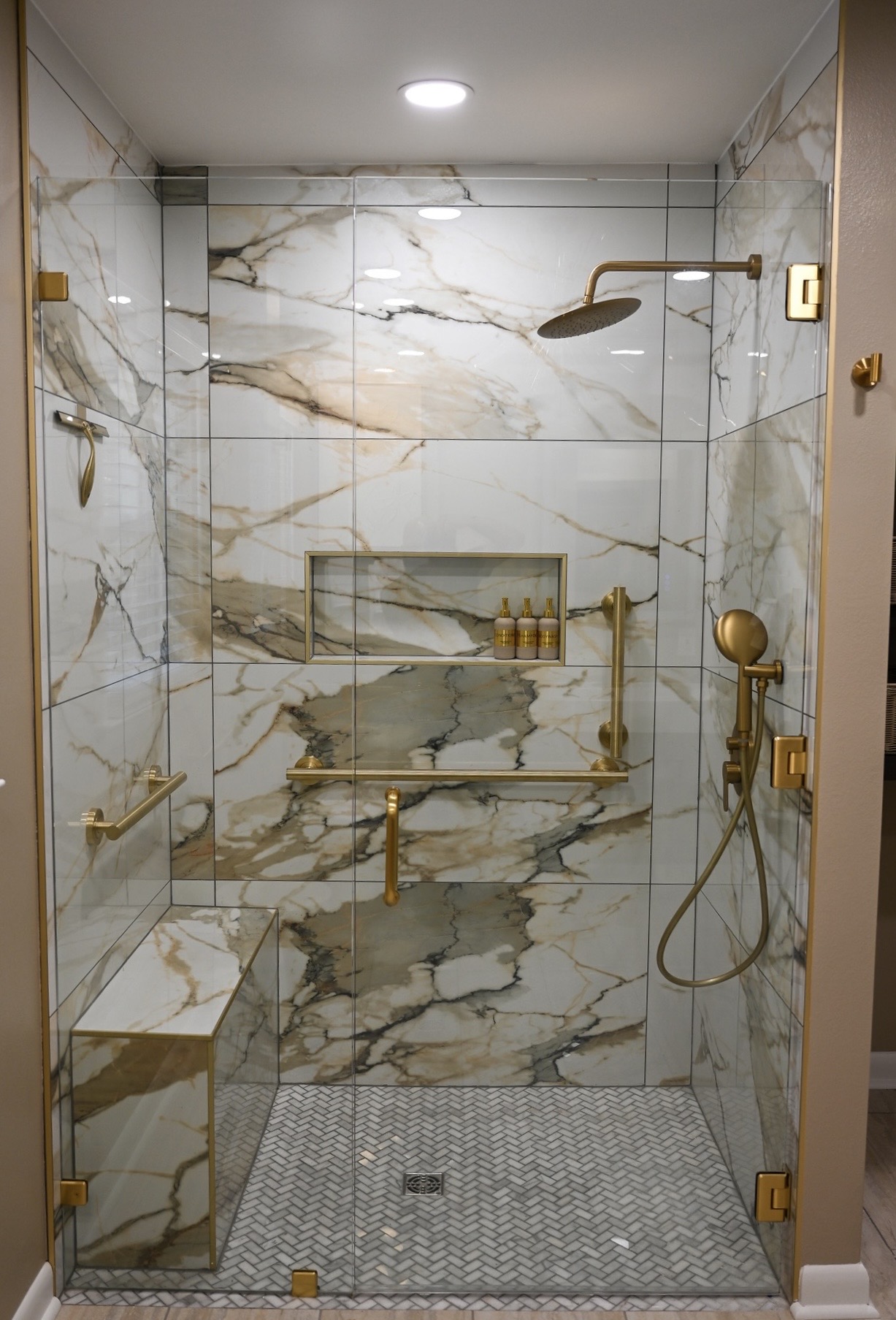 Accessible walk-in shower at Legacy Blooms senior living home in Little Rock AR